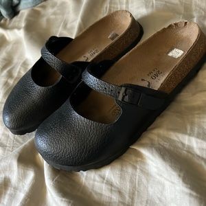 Birki’s Mary Jane slip one